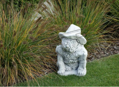 Garden Decoration Dog Patio Stone Figures White Decorative Statue Figure